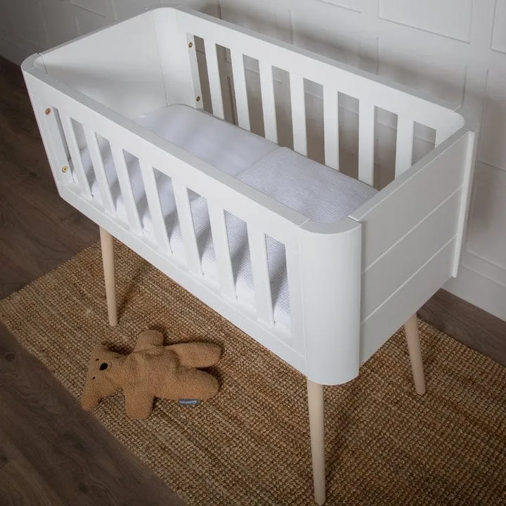 CuddleCo Little Me Hypoallergenic Bamboo Crib Mattress 89x38cm