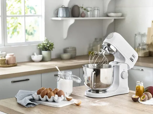Kenwood kMix Stand Mixer Full White KMX750AW