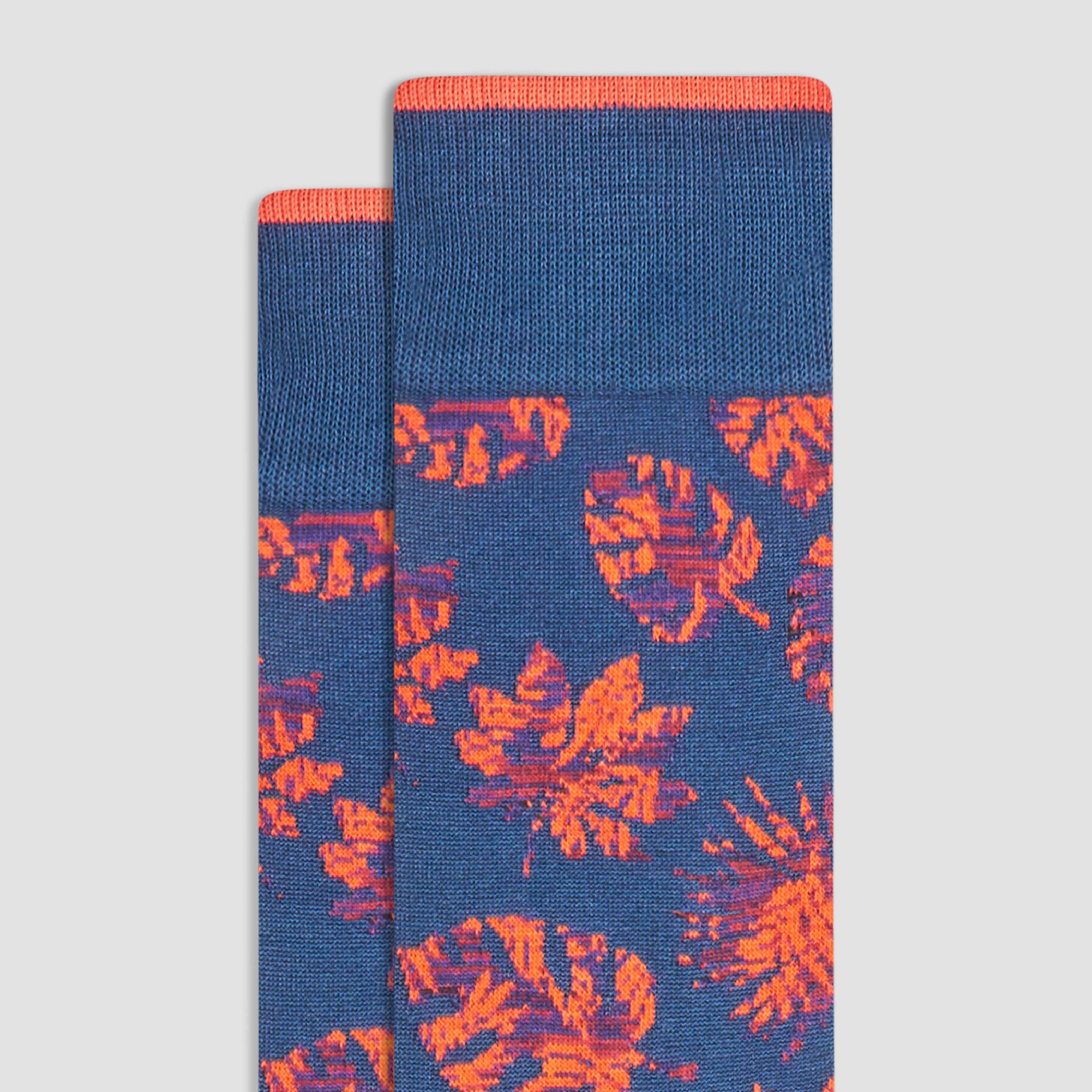 Leaves Mid-Calf Socks