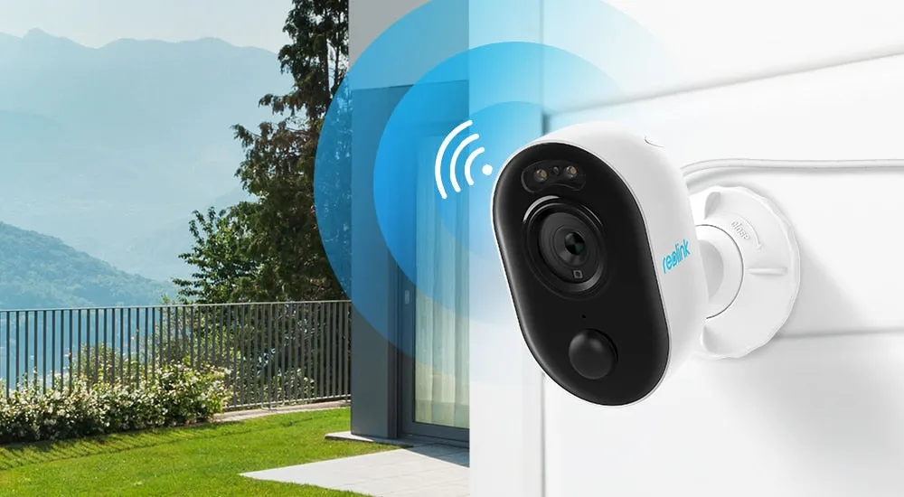 Lumus 1080p spotlight wifi camera Full HD outdoor color night vision PIR motion detection 2-way audio IP65 Weatherproof