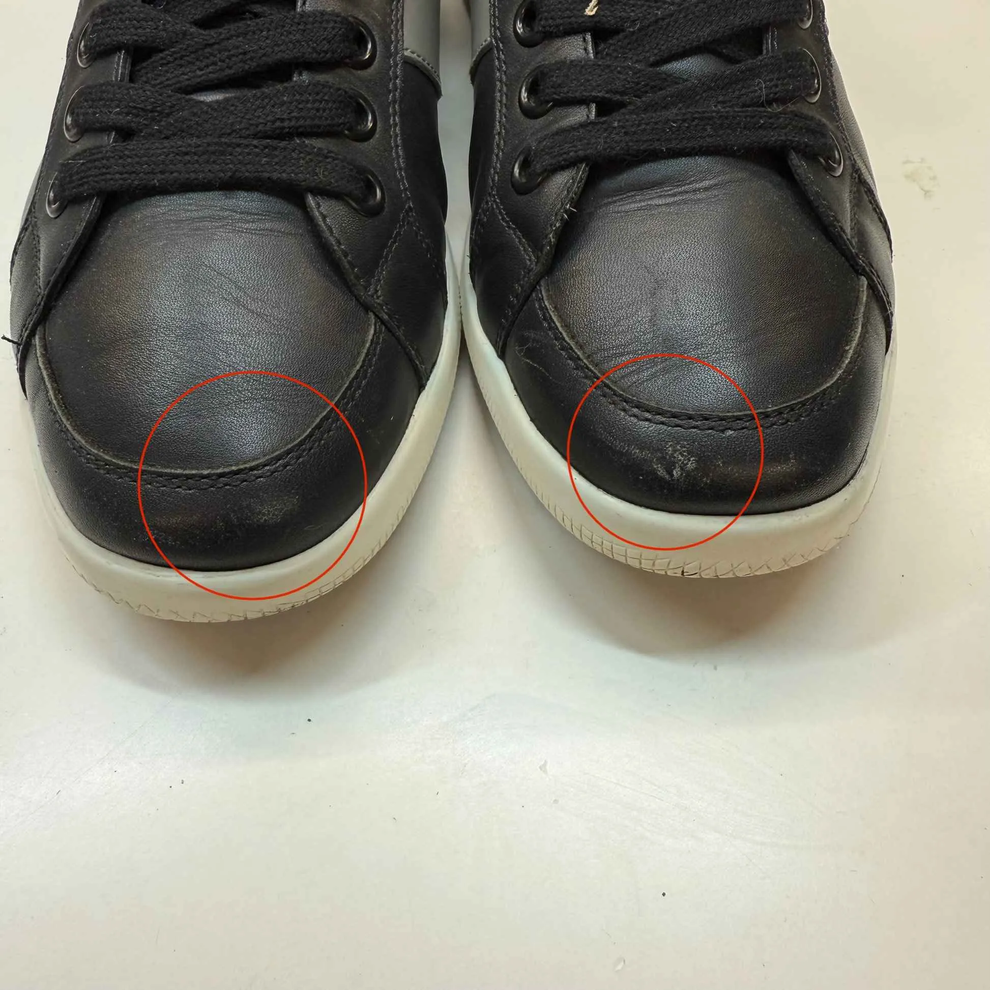 Men's Rubber Logo Low Trainers Black Size EU 41.5 / UK 7.5