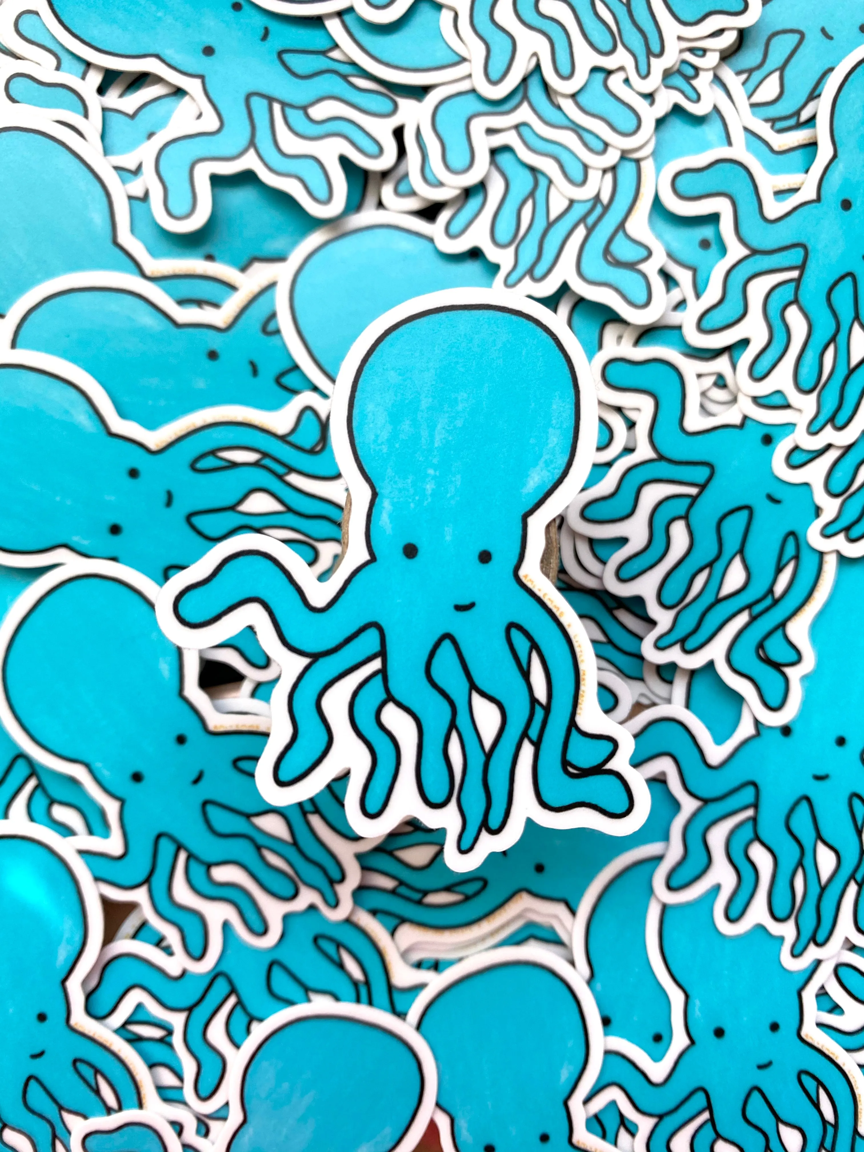 Octopus Vinyl Sticker (Ami   Emme Collab)