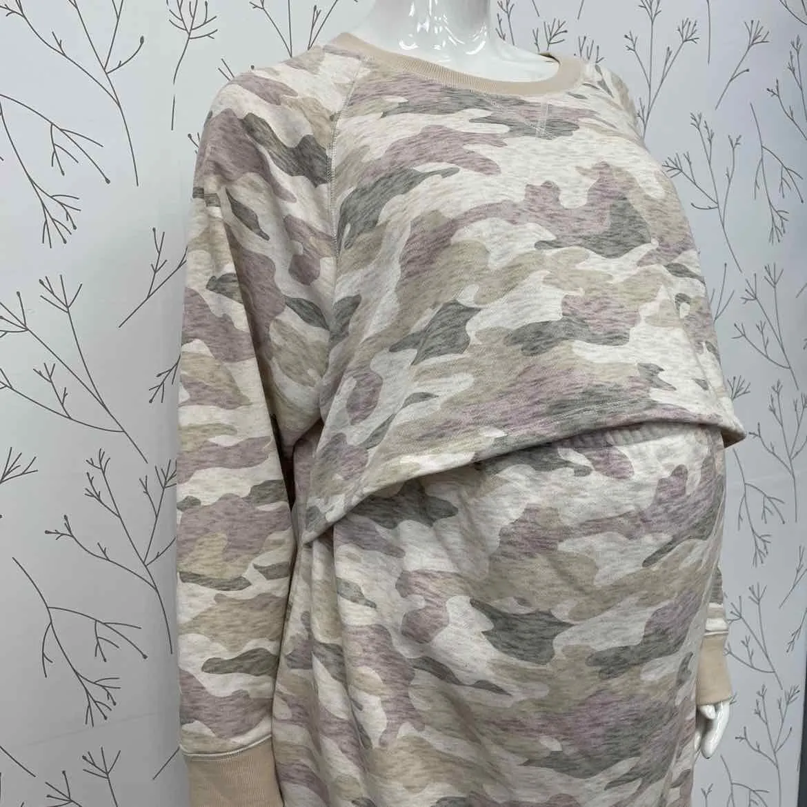 Old Navy Maternity NURSING LAYER matern
