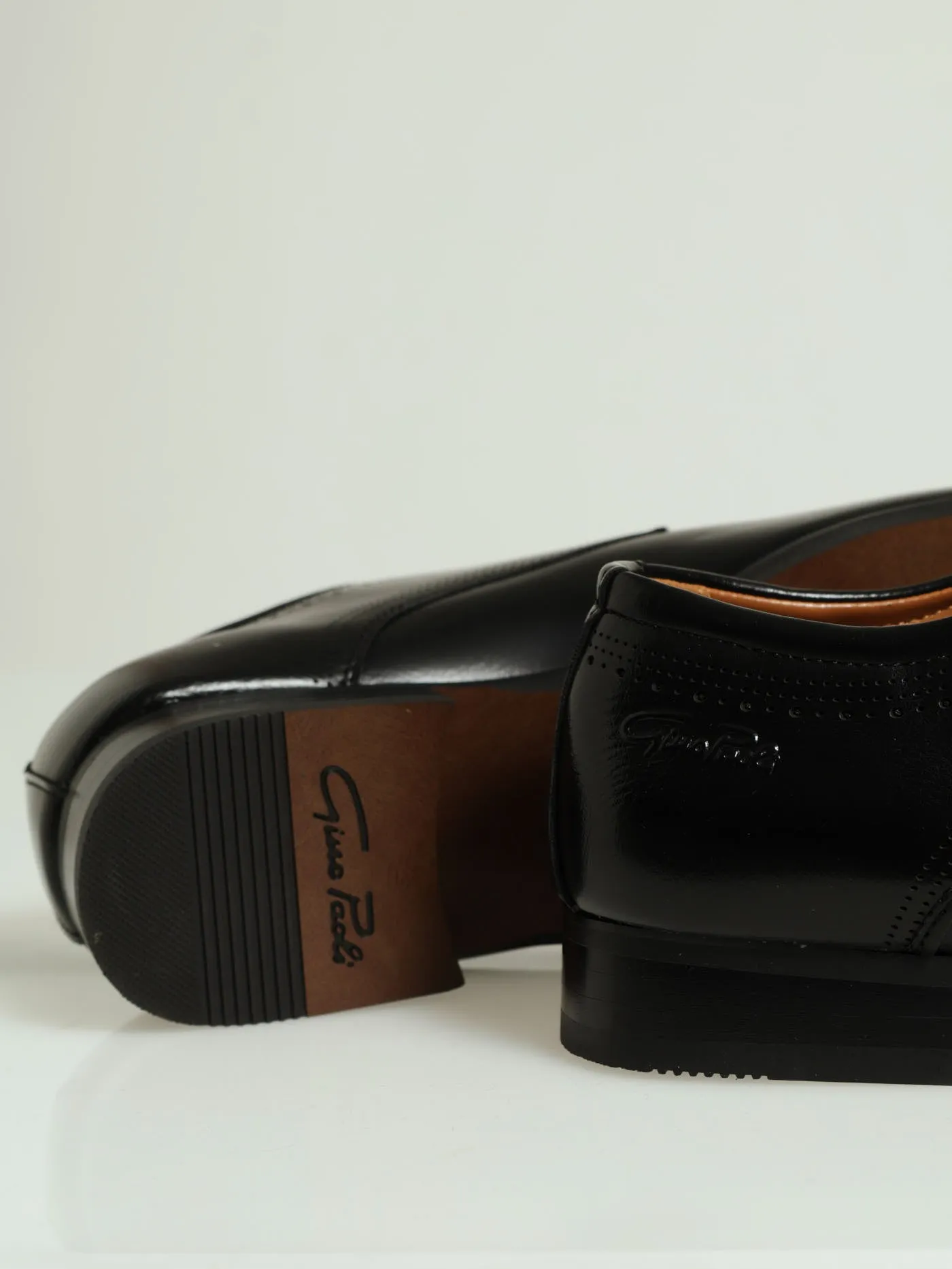 Patterened Pin Punch Lace Up Derby Shoe - Black