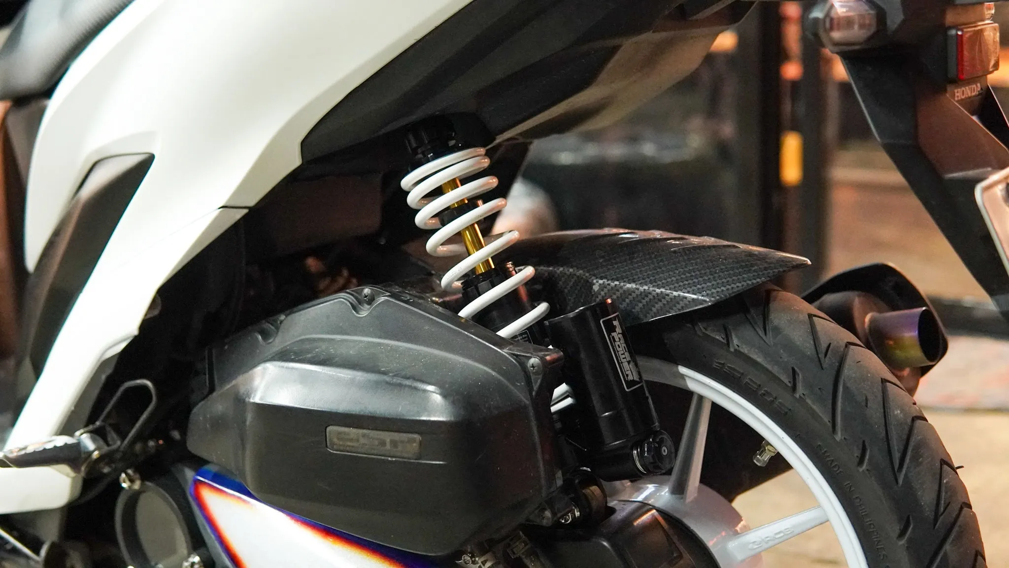 RACE POWER R TECH CLICK 335MM (WHITE)