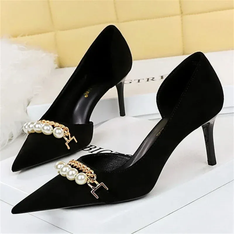 Women Pumps High Heel Pointed toe Elegant Pearl Metal Chain Hollowed Out Banquet Shoes